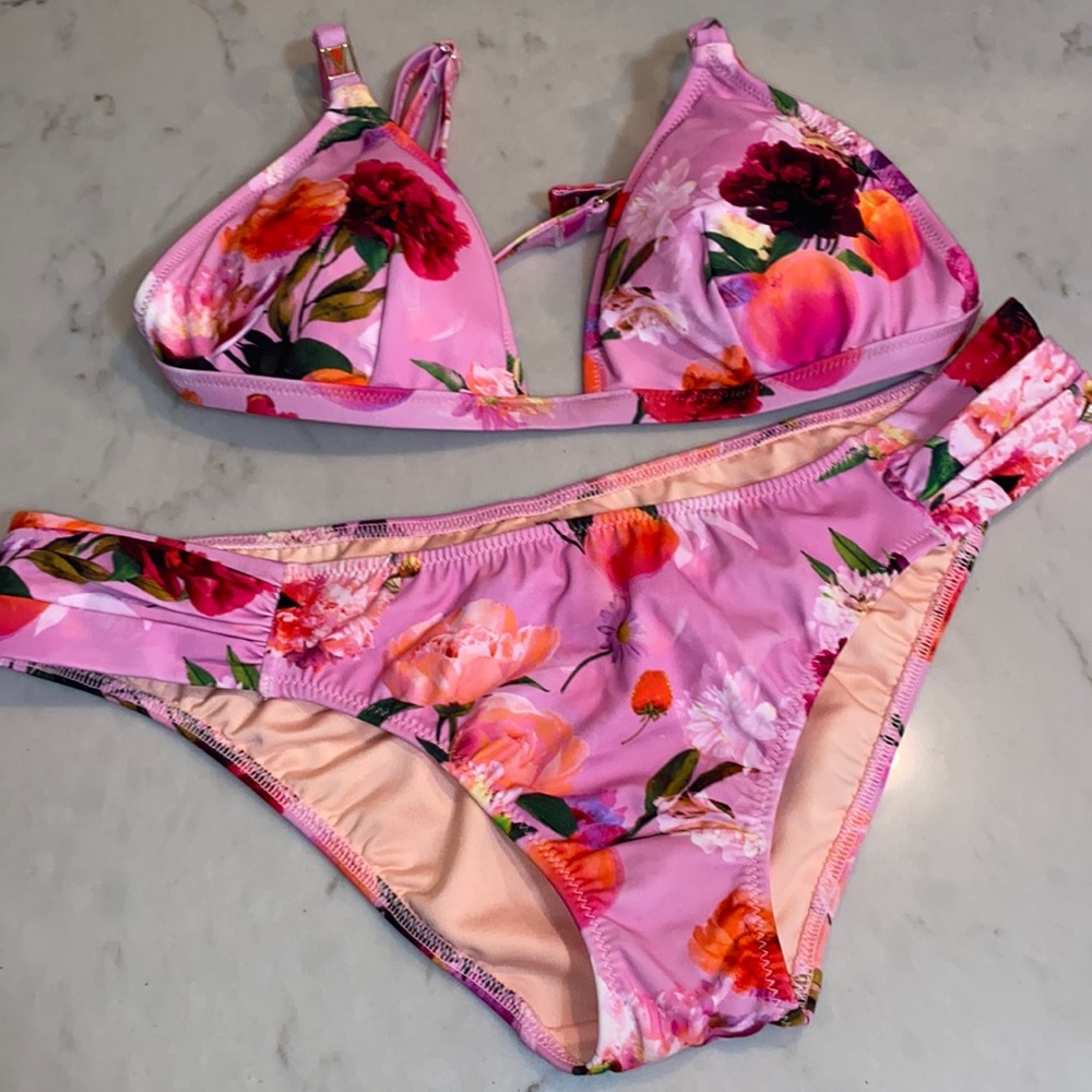Victoria Secret Bikini-NWOT